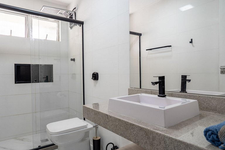 Elegante Apartamento à 2min Praia do Forte