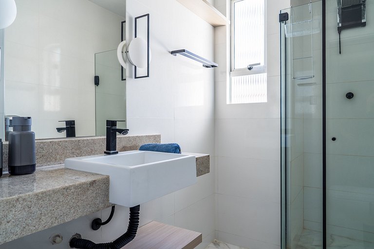 Elegante Apartamento à 2min Praia do Forte